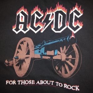 AC DC NOS NWOT MEDIUM SHIRT 2006CR